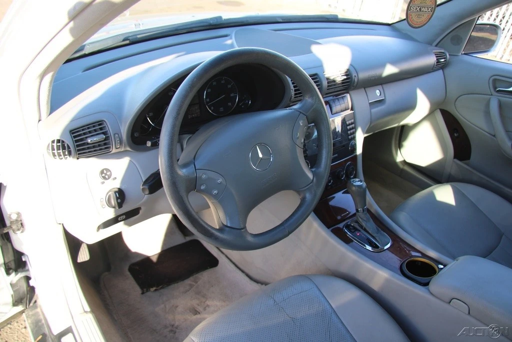 2006 Mercedes-Benz W203 C-Class - Image 14 of 21