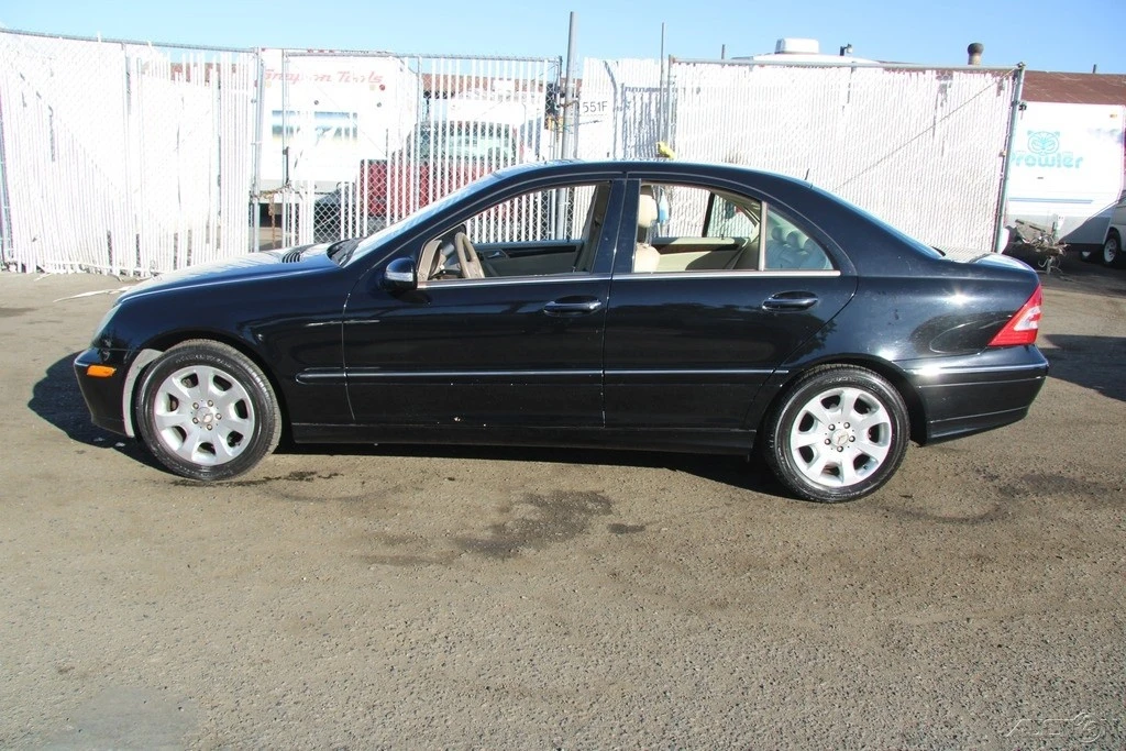 2006 Mercedes-Benz W203 C-Class - Image 3 of 21