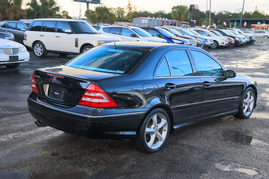 2006 Mercedes-Benz W203 C-Class - Image 11 of 12