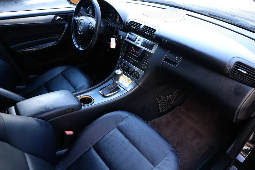 2006 Mercedes-Benz W203 C-Class - Image 16 of 21