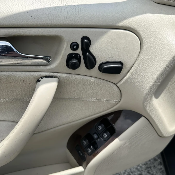 2006 Mercedes-Benz W203 C-Class - Image 15 of 21