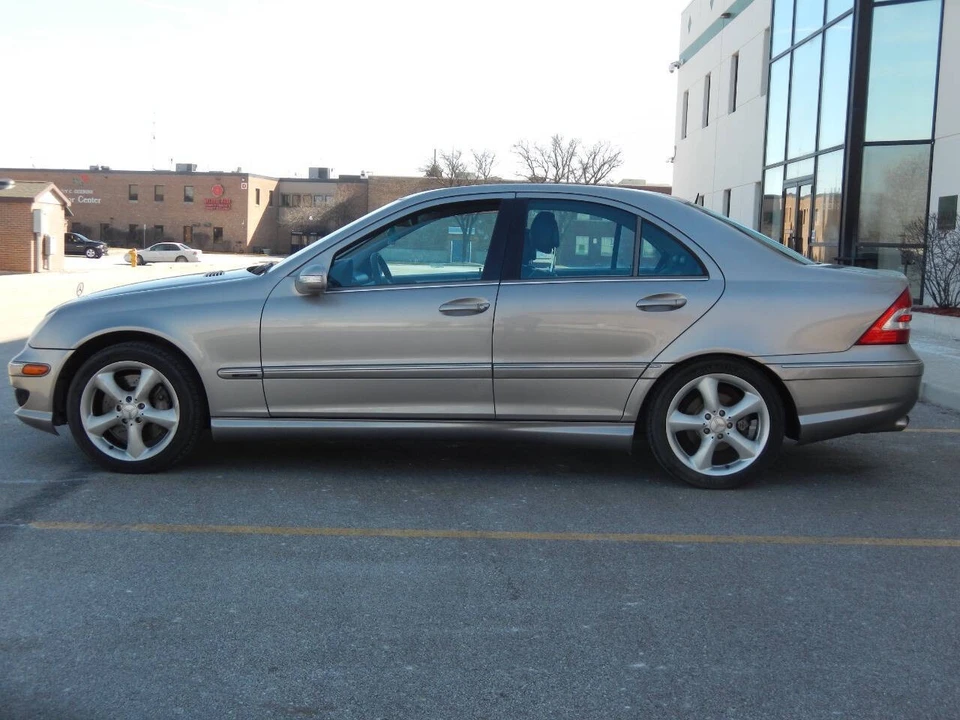 2006 Mercedes-Benz W203 C-Class - Image 10 of 21