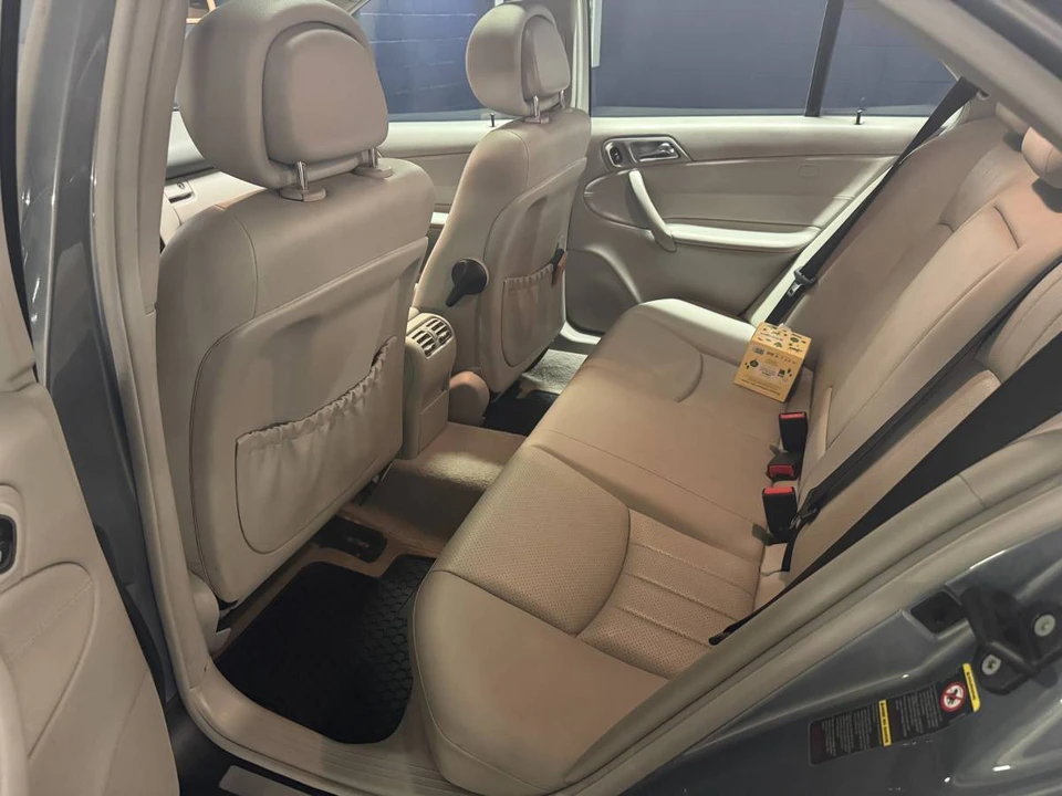2006 Mercedes-Benz W203 C-Class - Image 8 of 13