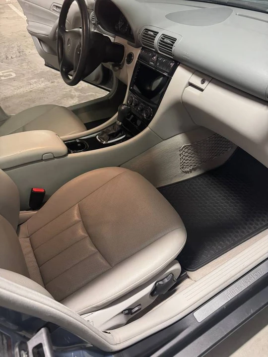 2006 Mercedes-Benz W203 C-Class - Image 11 of 13