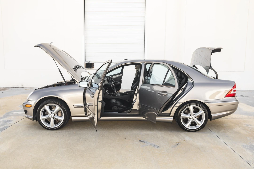 2006 Mercedes-Benz W203 C-Class - Image 12 of 31