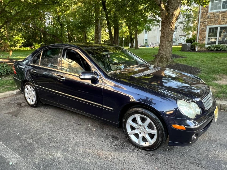 2006 Mercedes-Benz W203 C-Class - Image 7 of 16