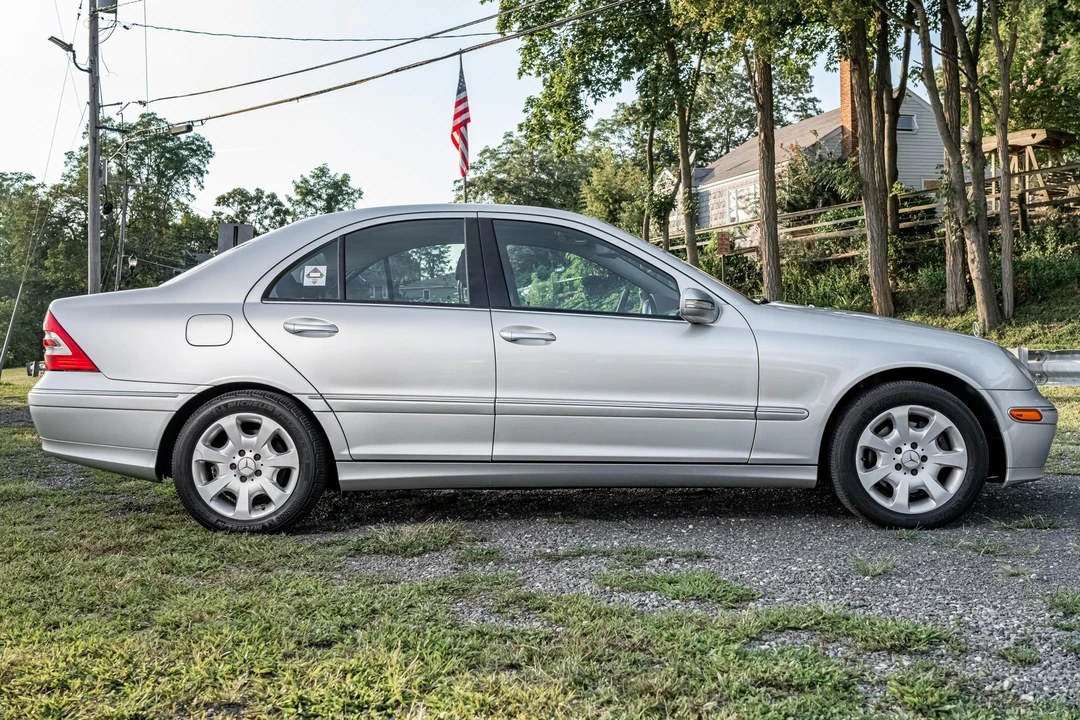 2006 Mercedes-Benz W203 C-Class - Image 3 of 31