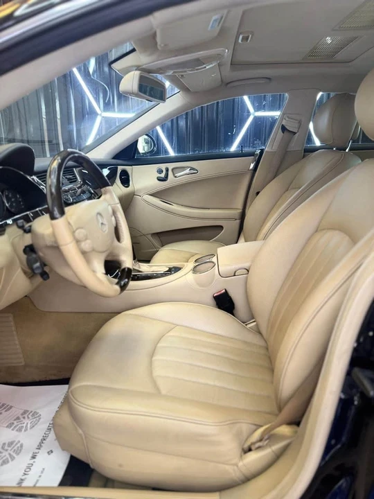 2006 Mercedes-Benz C219 CLS-Class - Image 5 of 12