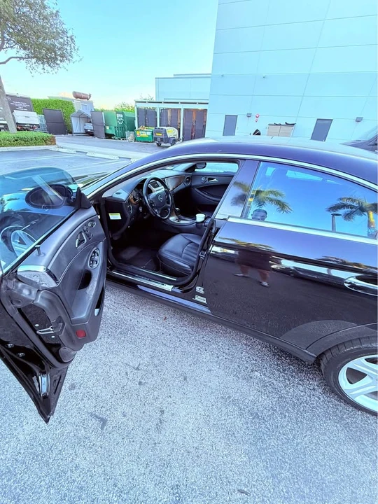 2006 Mercedes-Benz C219 CLS-Class - Image 5 of 8