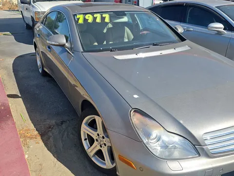 2006 Mercedes-Benz CLS 500 Coupe 4D