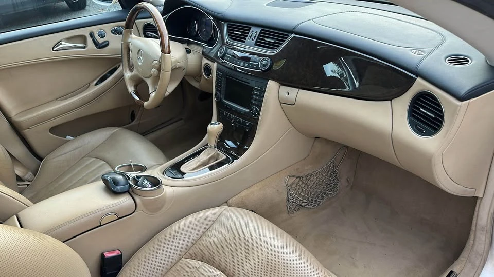 2006 Mercedes-Benz C219 CLS-Class - Image 6 of 10