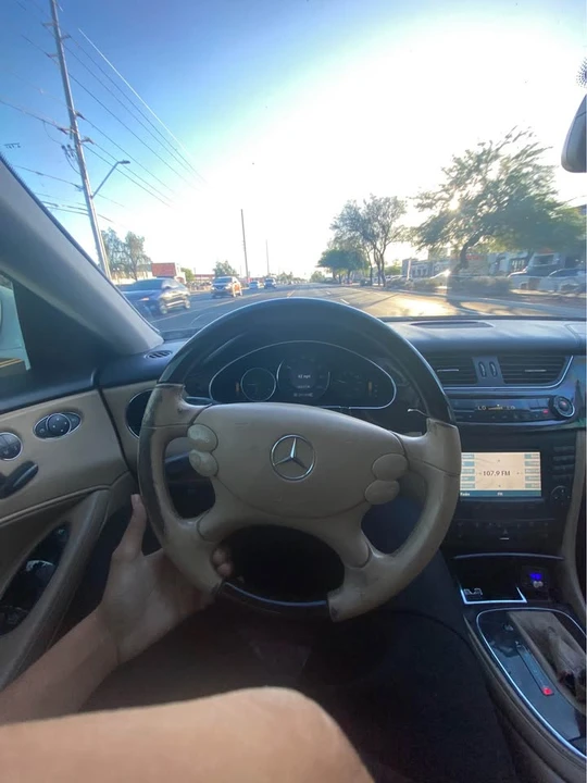 2006 Mercedes-Benz C219 CLS-Class - Image 8 of 13
