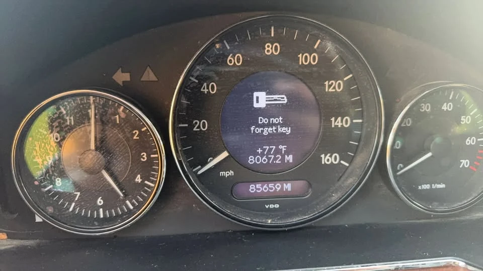 2006 Mercedes-Benz C219 CLS-Class - Image 11 of 16