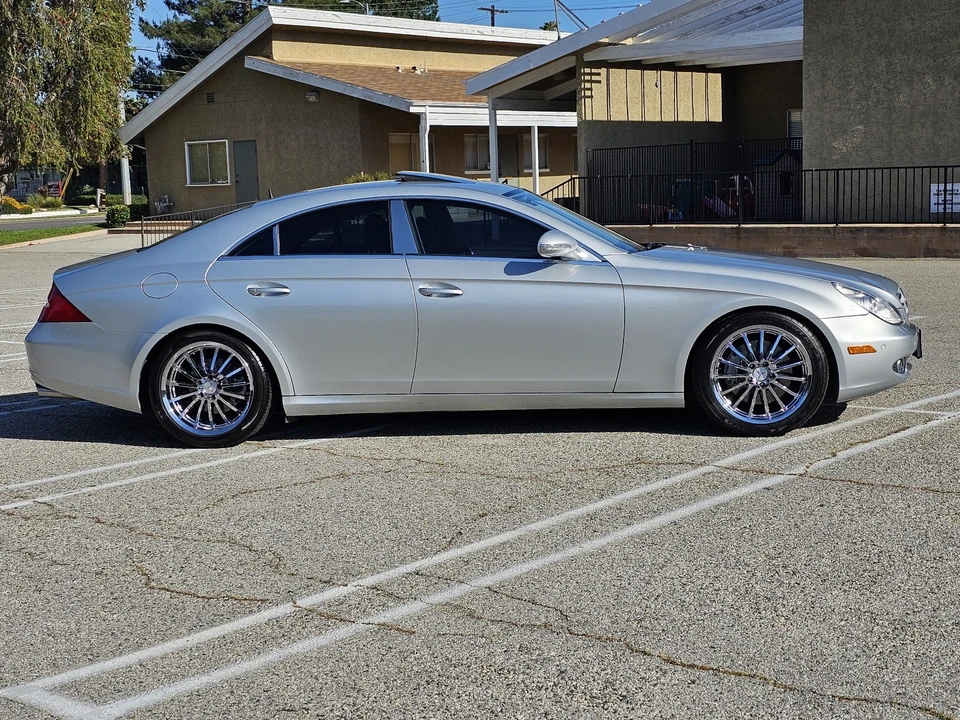 2006 Mercedes-Benz C219 CLS-Class - Image 2 of 21
