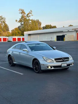 2006 Mercedes-Benz CLS 500 Coupe 4D