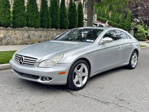 2006 Mercedes-Benz CLS-Class CLS 500 Coupe 4D