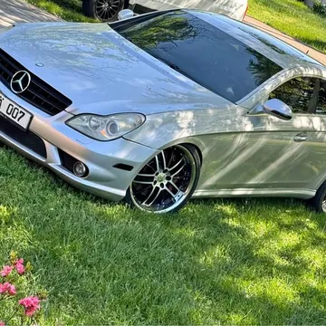 2006 Mercedes-Benz CLS55 AMG