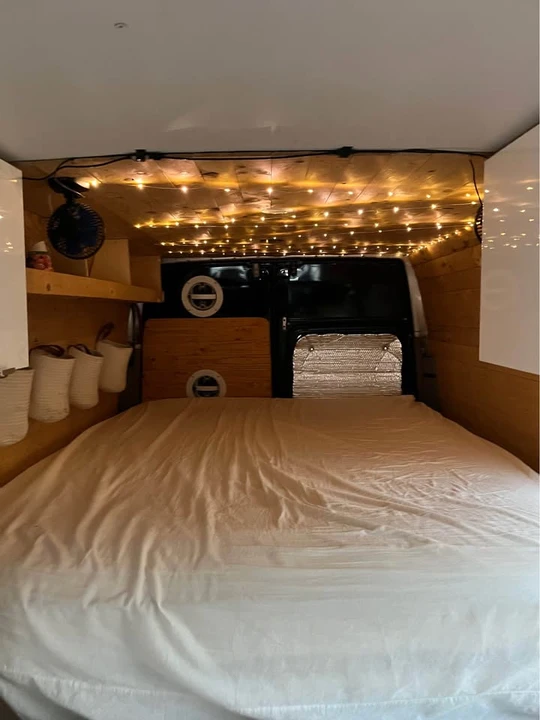 2006 Mercedes-Benz T1N Sprinter - Image 9 of 14
