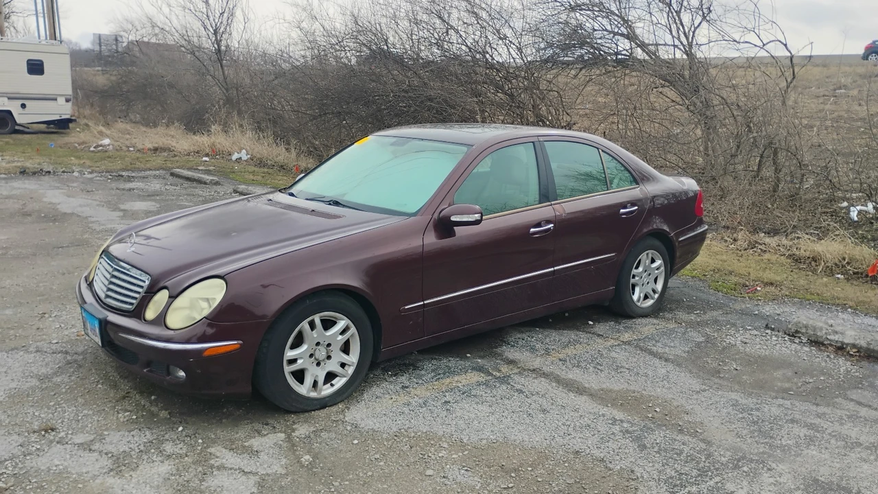 2006 Mercedes-Benz W211 E-Class - Image 2 of 15