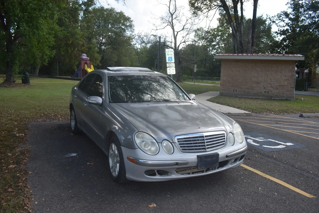 2006 Mercedes-Benz W211 E-Class - Image 2 of 3