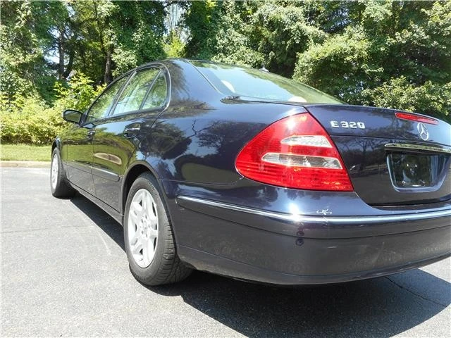 2006 Mercedes-Benz W211 E-Class - Image 6 of 12