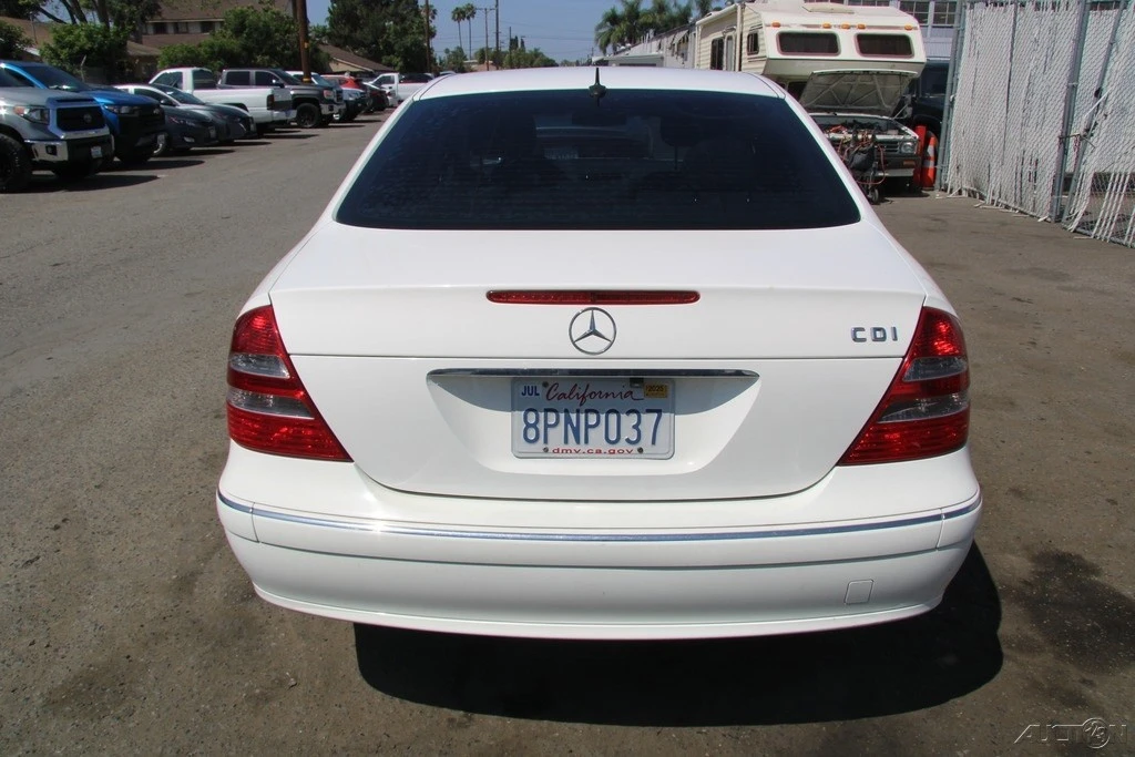 2006 Mercedes-Benz W211 E-Class - Image 6 of 21