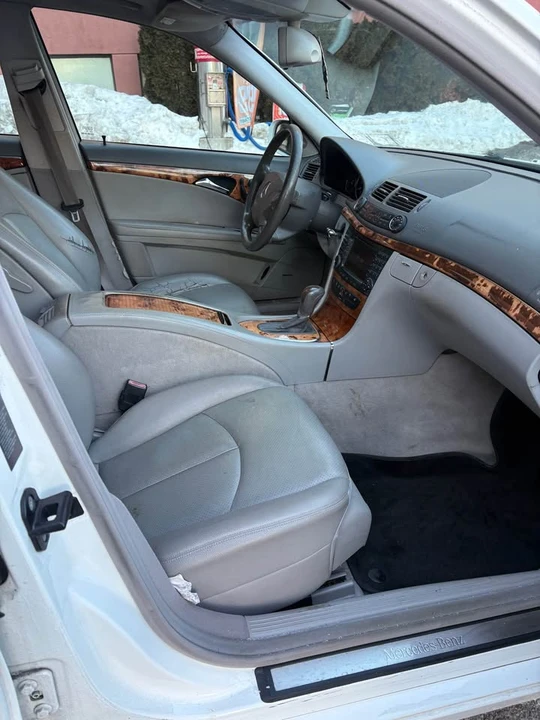 2006 Mercedes-Benz W211 E-Class - Image 9 of 9