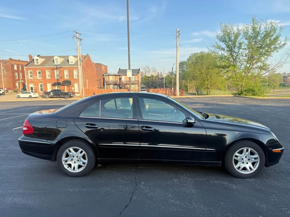 2006 Mercedes-Benz W211 E-Class - Image 8 of 17
