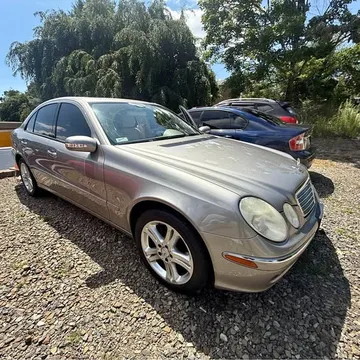 2006 Mercedes-Benz E-Class E 350 4MATIC Sedan