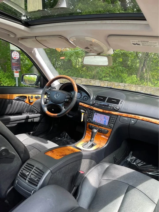 2006 Mercedes-Benz W211 E-Class - Image 8 of 14