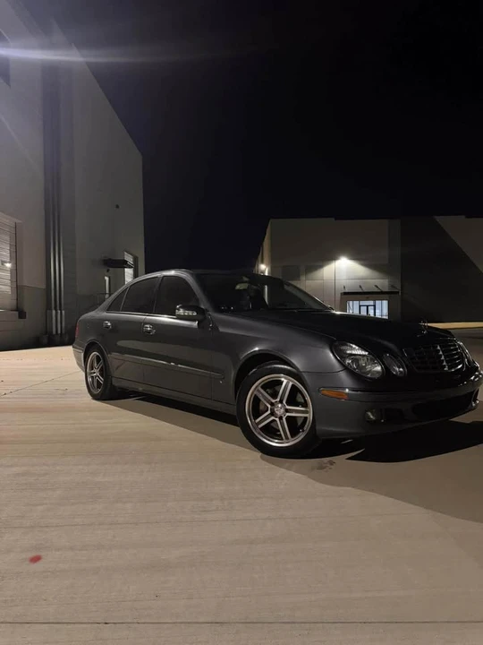 2006 Mercedes-Benz W211 E-Class - Image 2 of 4