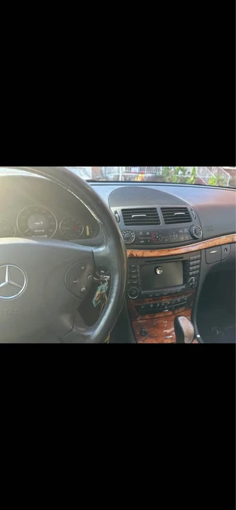 2006 Mercedes-Benz W211 E-Class - Image 2 of 8