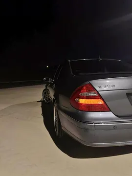 2006 Mercedes-Benz E-Class E 350 4MATIC Sedan 4D