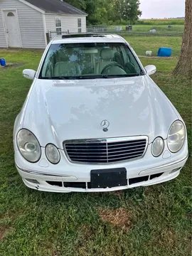 2006 Mercedes-Benz E-Class E 350 4MATIC Sedan 4D