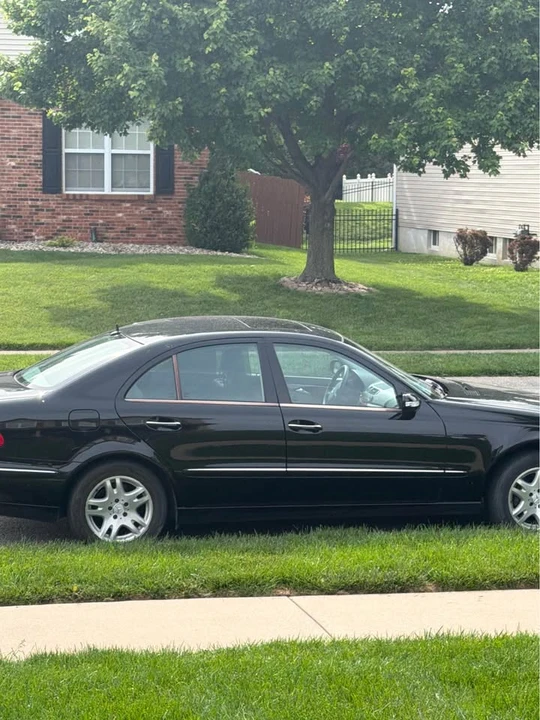 2006 Mercedes-Benz W211 E-Class - Image 2 of 9