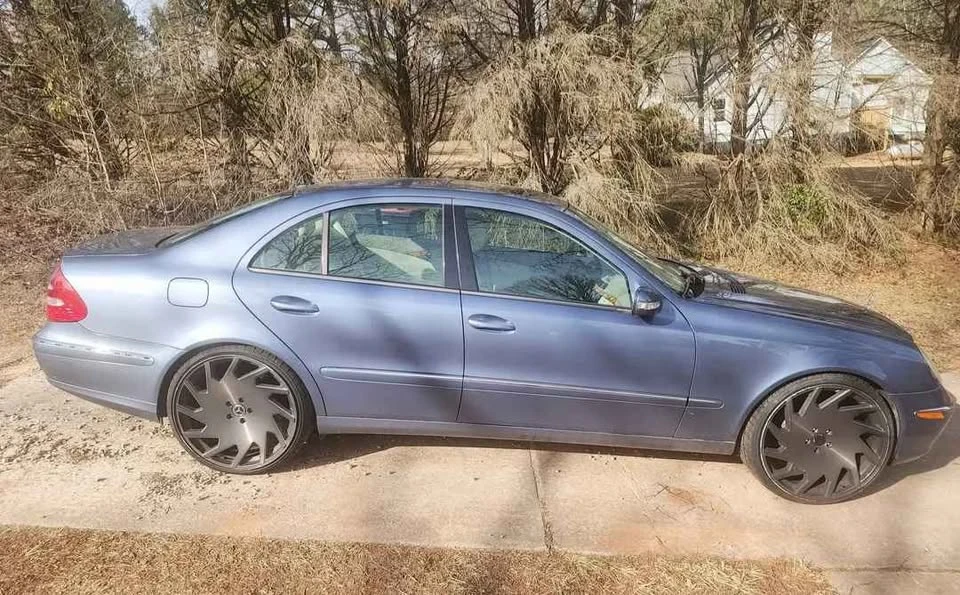 2006 Mercedes-Benz W211 E-Class - Image 12 of 13