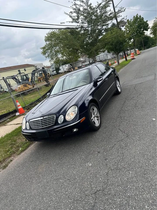 2006 Mercedes-Benz W211 E-Class - Image 12 of 20