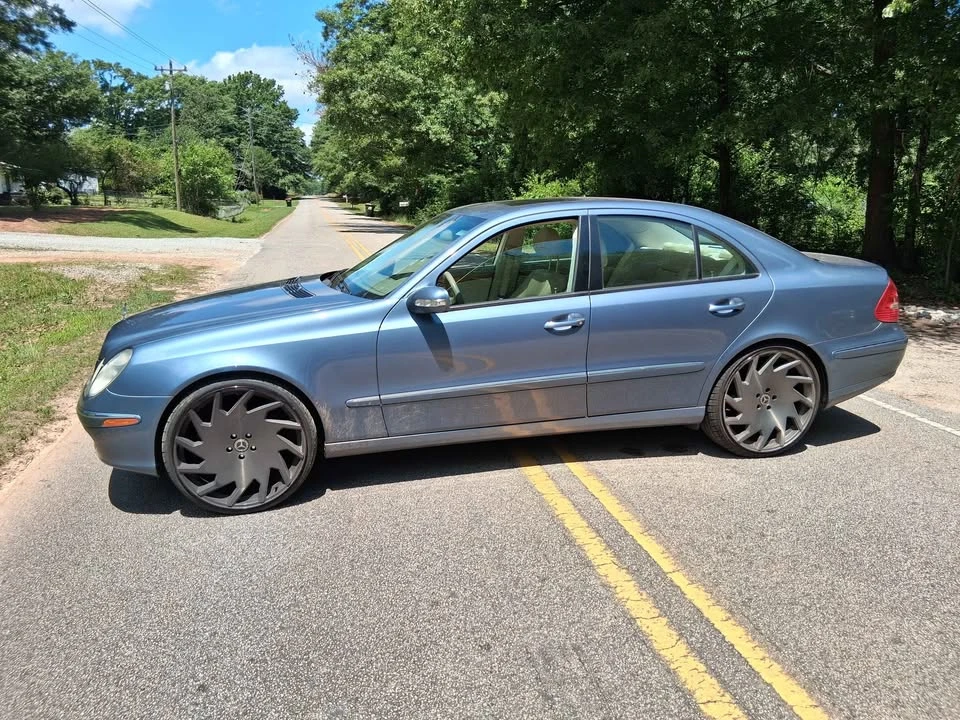 2006 Mercedes-Benz W211 E-Class - Image 2 of 13
