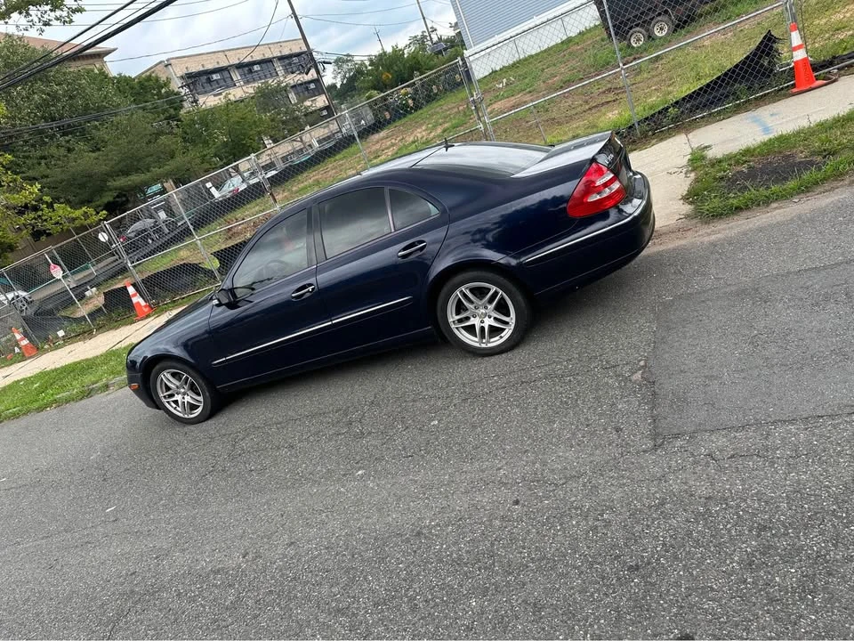 2006 Mercedes-Benz W211 E-Class - Image 8 of 20