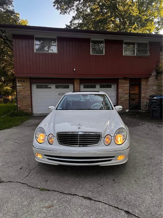 2006 Mercedes-Benz W211 E-Class - Image 2 of 13