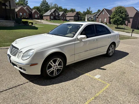 2006 Mercedes-Benz E-Class E 350 4MATIC Sedan 4D
