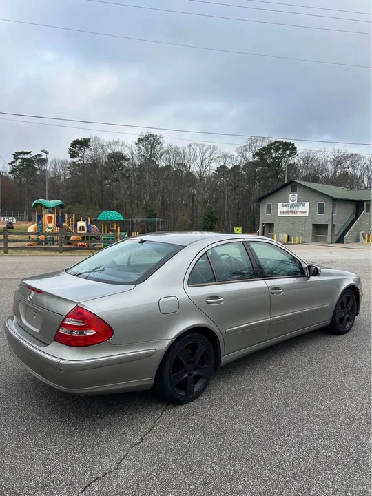 2006 Mercedes-Benz W211 E-Class - Image 9 of 19
