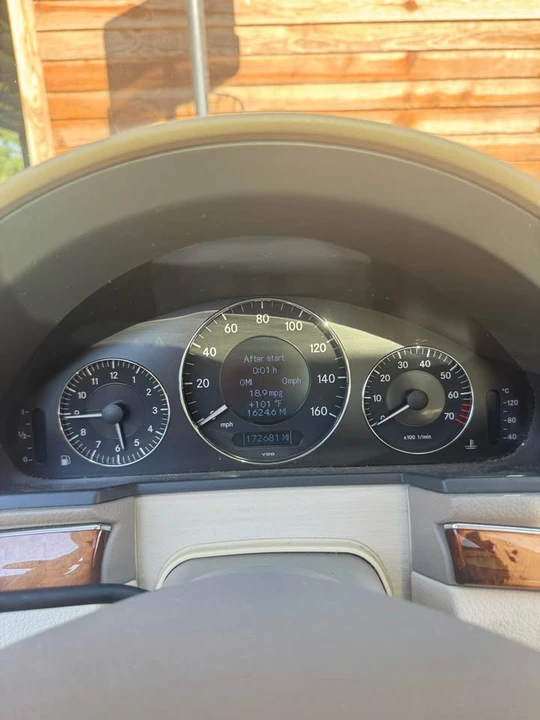 2006 Mercedes-Benz W211 E-Class - Image 2 of 6