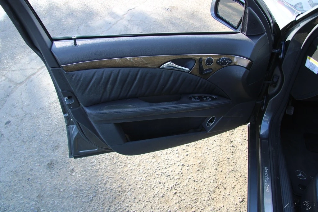 2006 Mercedes-Benz W211 E-Class - Image 12 of 21