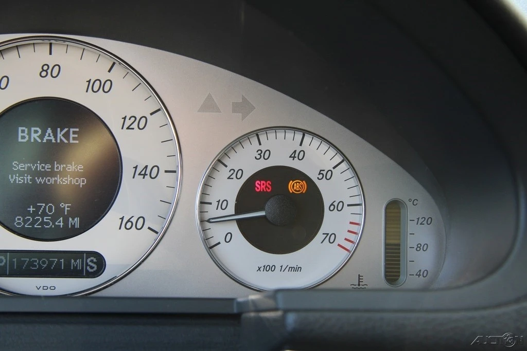 2006 Mercedes-Benz W211 E-Class - Image 18 of 21