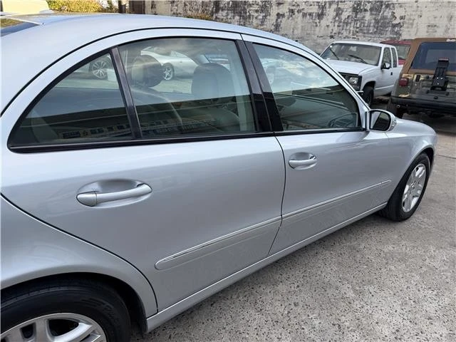 2006 Mercedes-Benz W211 E-Class - Image 13 of 21