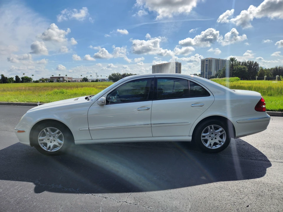 2006 Mercedes-Benz W211 E-Class - Image 9 of 31