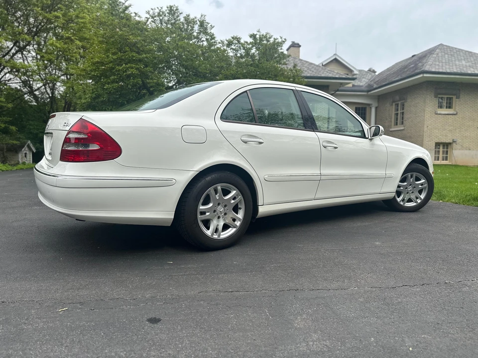 2006 Mercedes-Benz W211 E-Class - Image 13 of 31