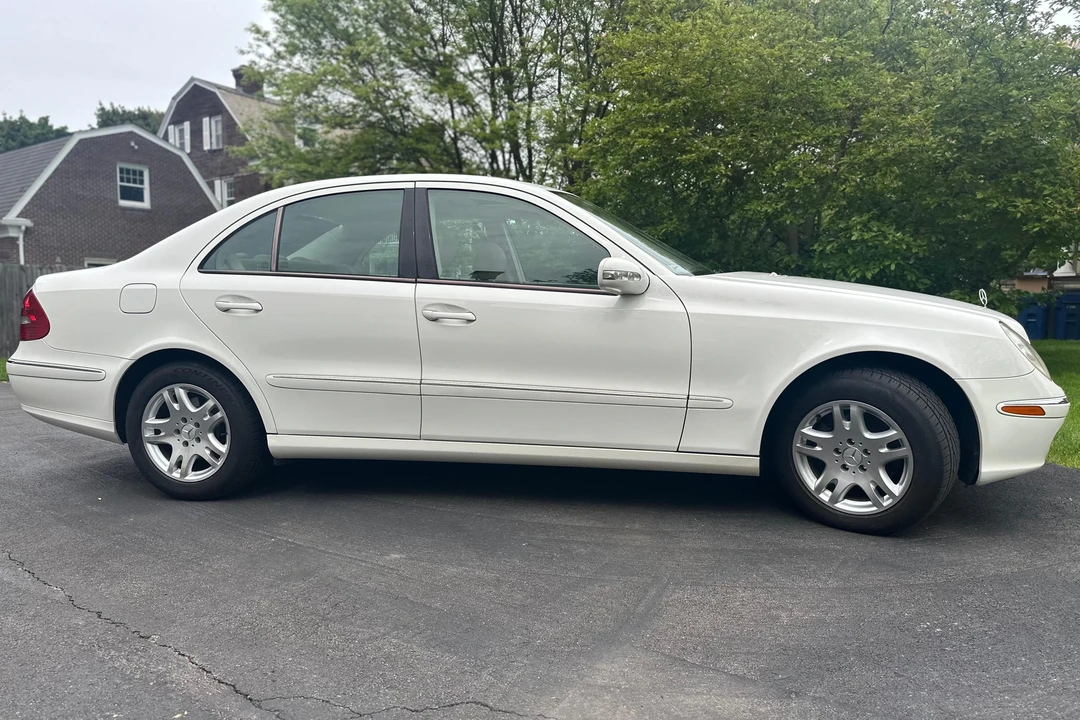 2006 Mercedes-Benz W211 E-Class - Image 3 of 31