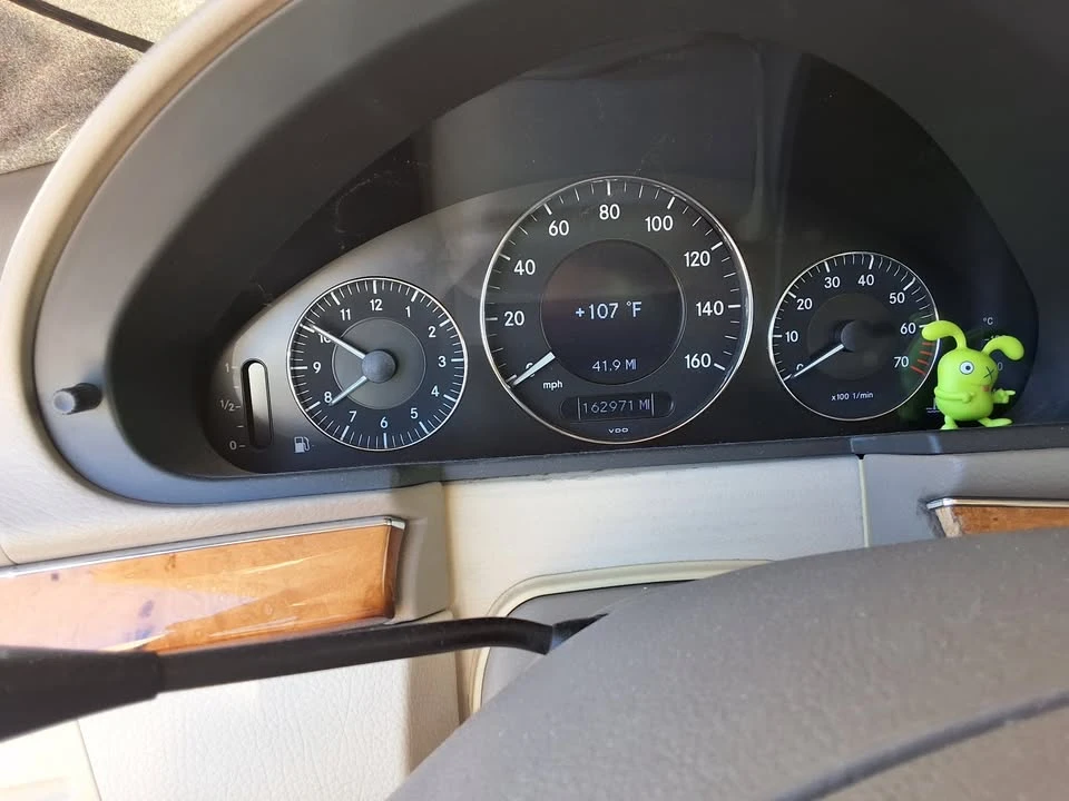 2006 Mercedes-Benz W211 E-Class - Image 12 of 15